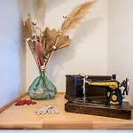 Appt Duplex La Ganterie, Fibre En Centre-ville *