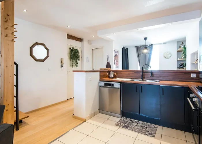 Appt Duplex La Ganterie, Fibre En Centre-ville Appartement