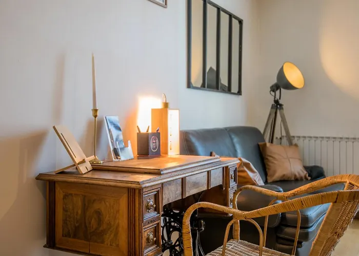 Appt Duplex La Ganterie, Fibre En Centre-ville *