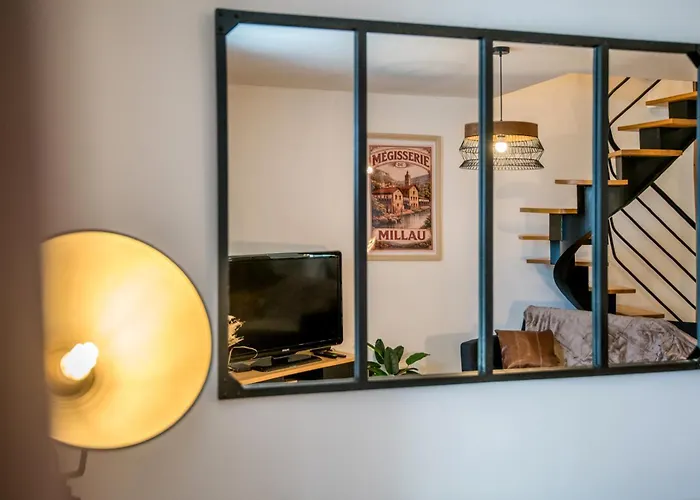 Appt Duplex La Ganterie, Fibre En Centre-ville Appartement Millau